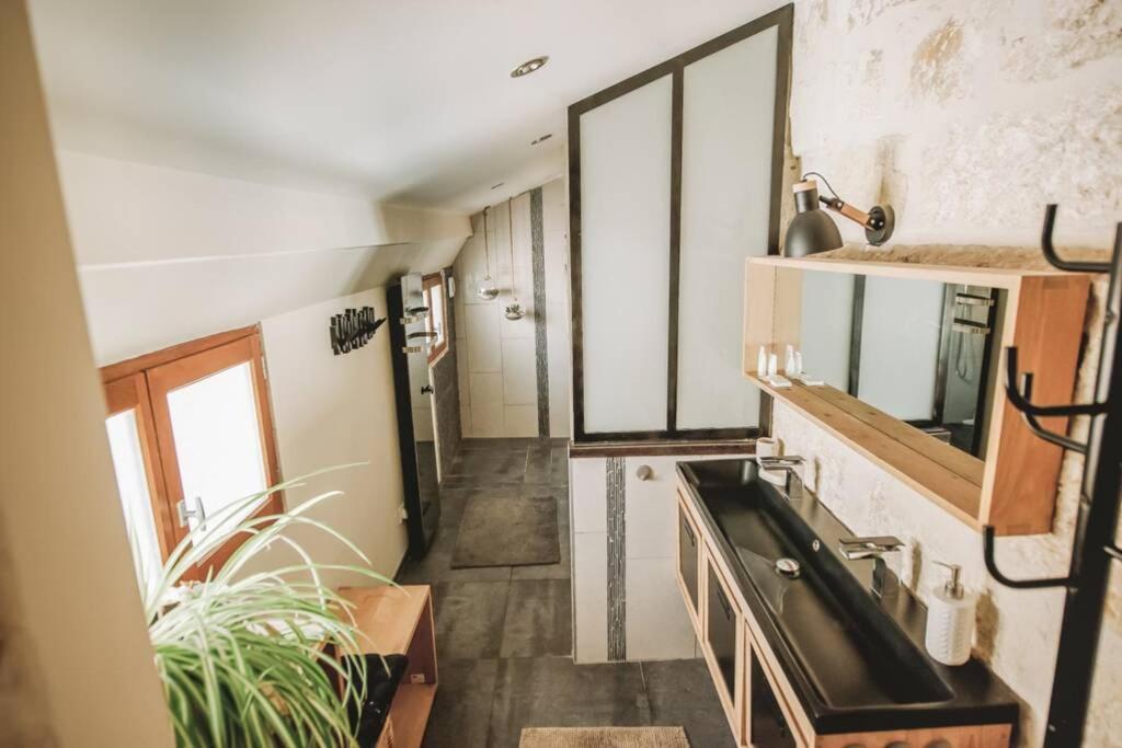 Duplex Climatise Centre Ancien 7Min A Pied Du Palais 6 Couchages Apartment Avignon Exterior foto